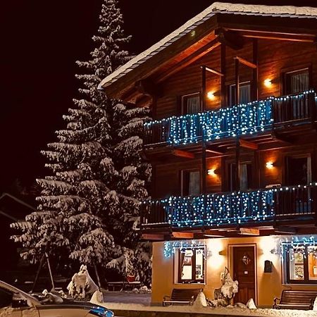 Villa Americana Chambres D'Hotes Champoluc Eksteriør billede