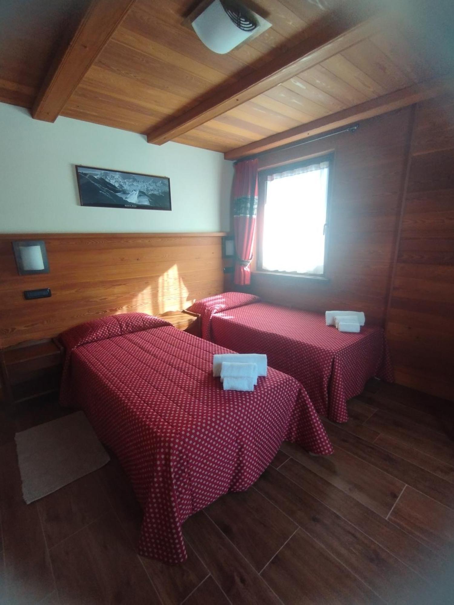 Villa Americana Chambres D'Hotes Champoluc Eksteriør billede