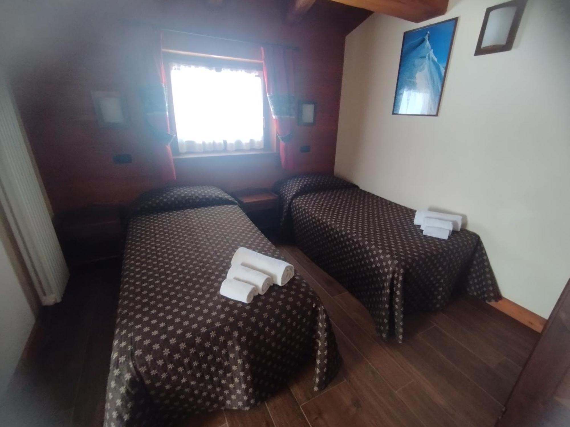 Villa Americana Chambres D'Hotes Champoluc Eksteriør billede