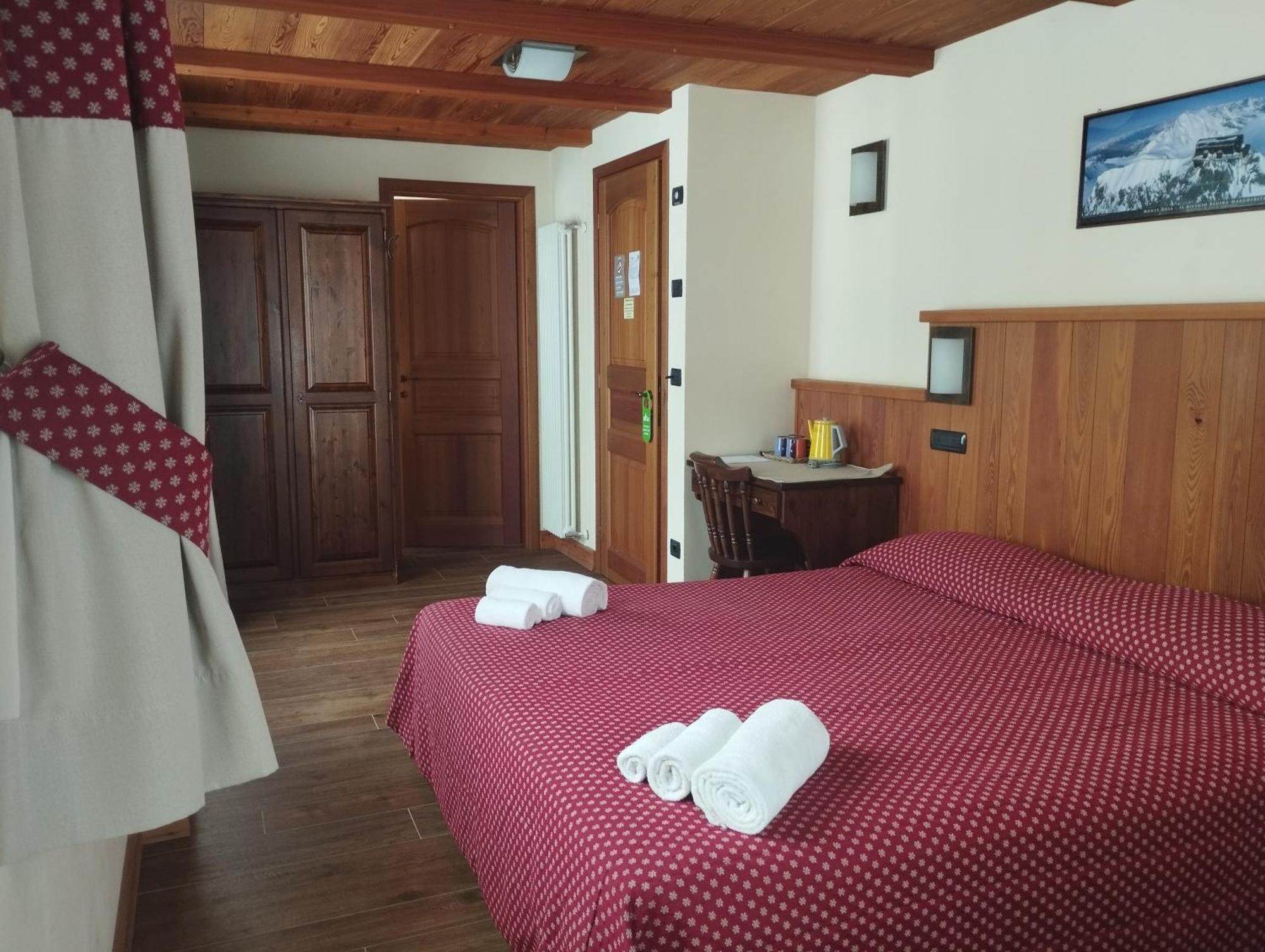 Villa Americana Chambres D'Hotes Champoluc Eksteriør billede