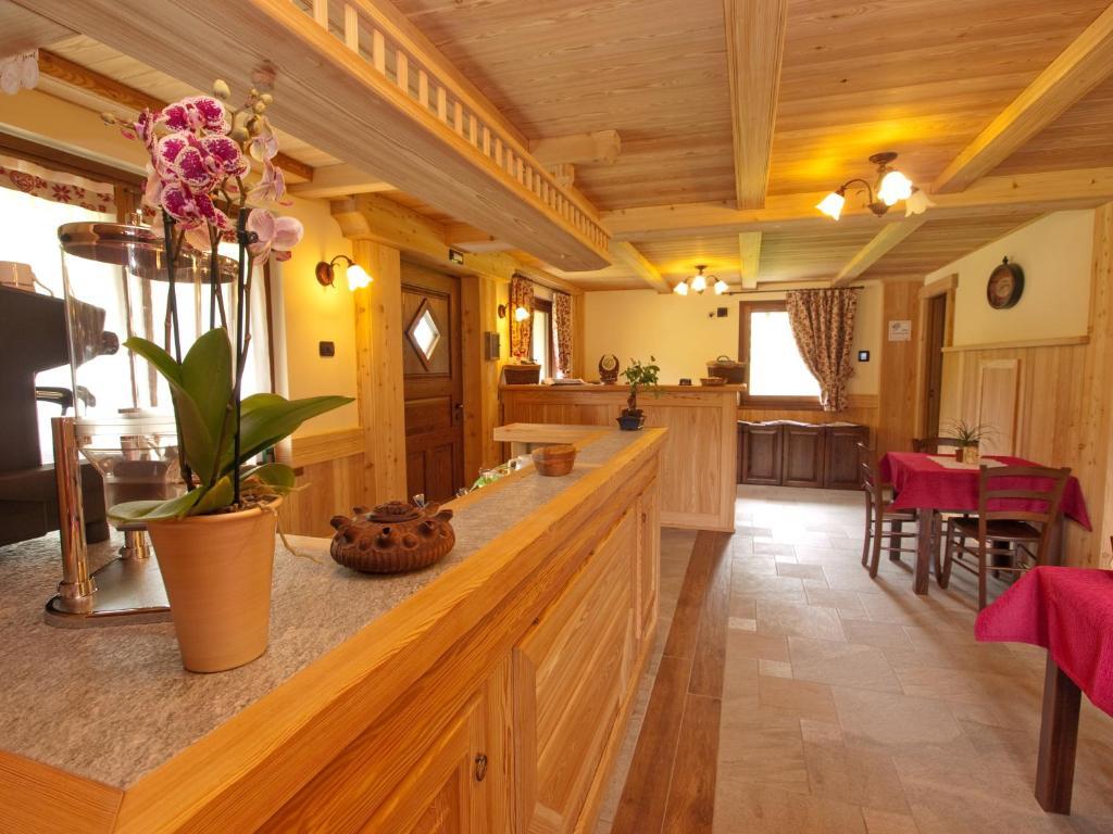 Villa Americana Chambres D'Hotes Champoluc Eksteriør billede