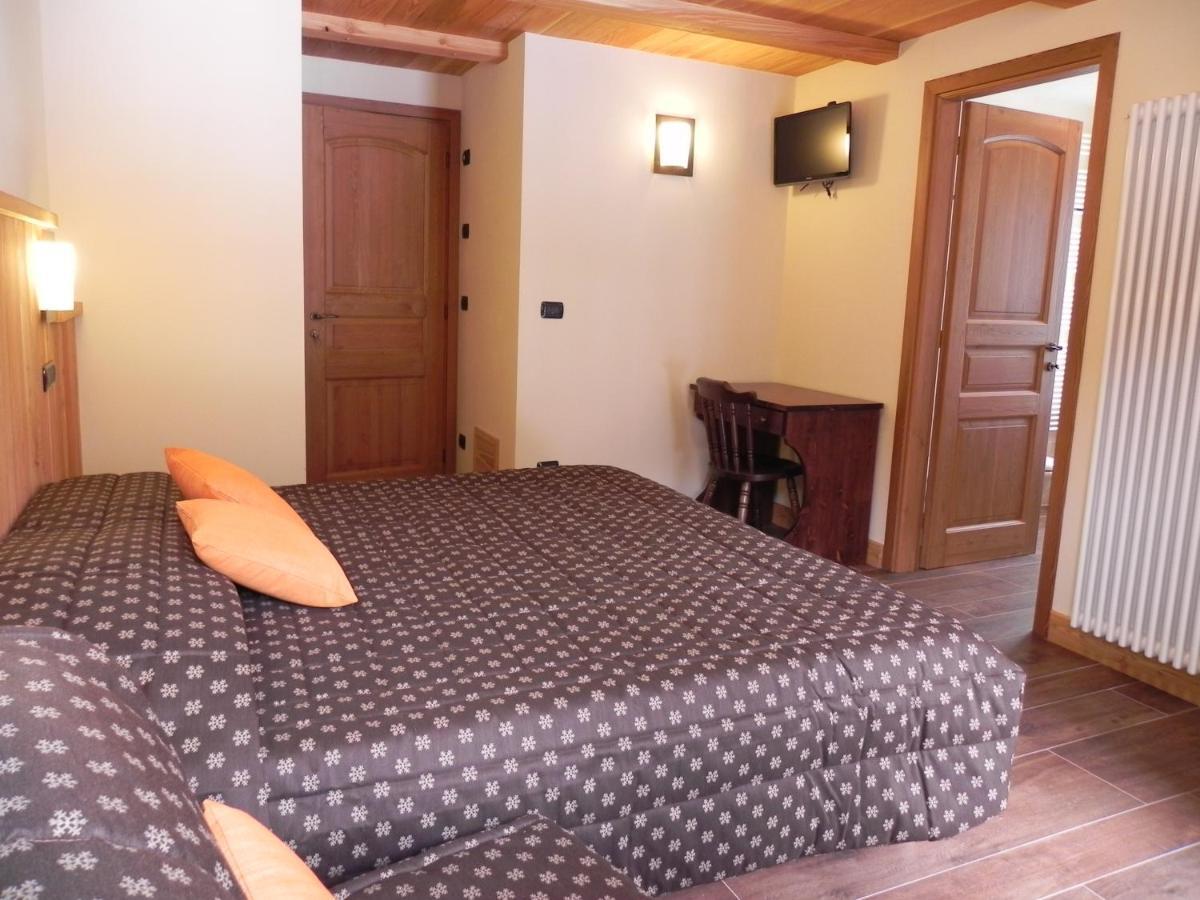Villa Americana Chambres D'Hotes Champoluc Værelse billede