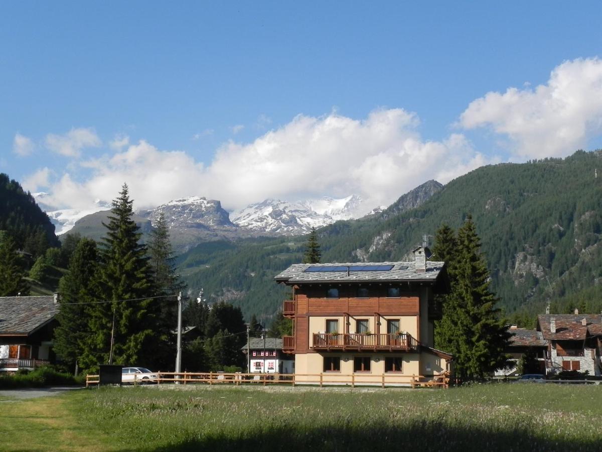 Villa Americana Chambres D'Hotes Champoluc Eksteriør billede